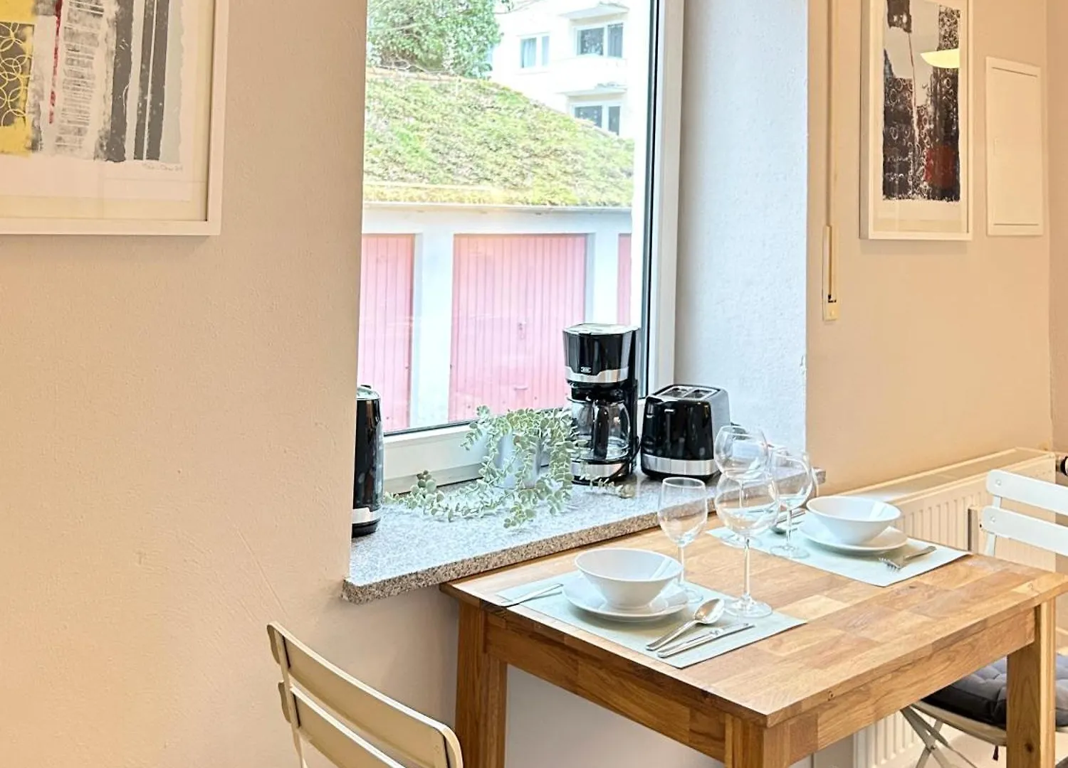 Happy Kuenstlerflair Apartment Munich
